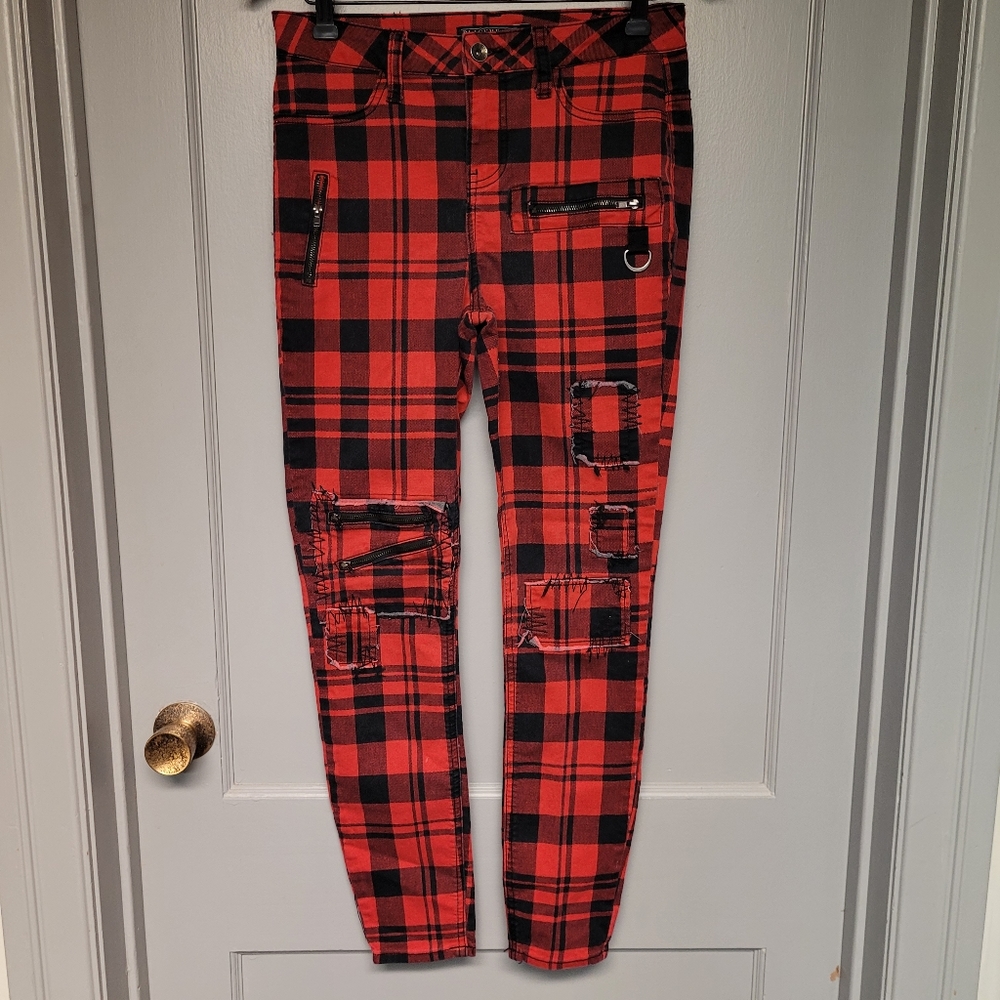 Blackheart, Plaid Pant, Size 9